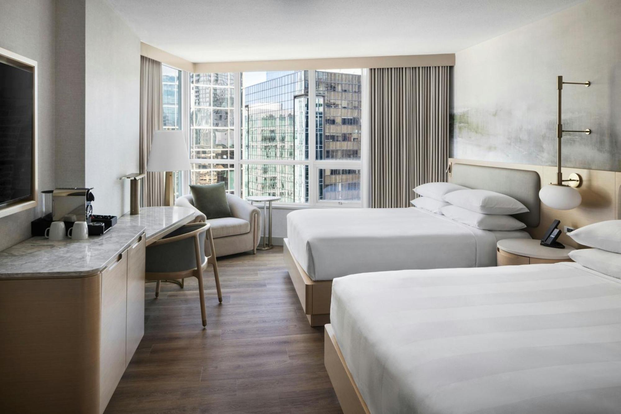 Marriott Pinnacle Downtown Vancouver